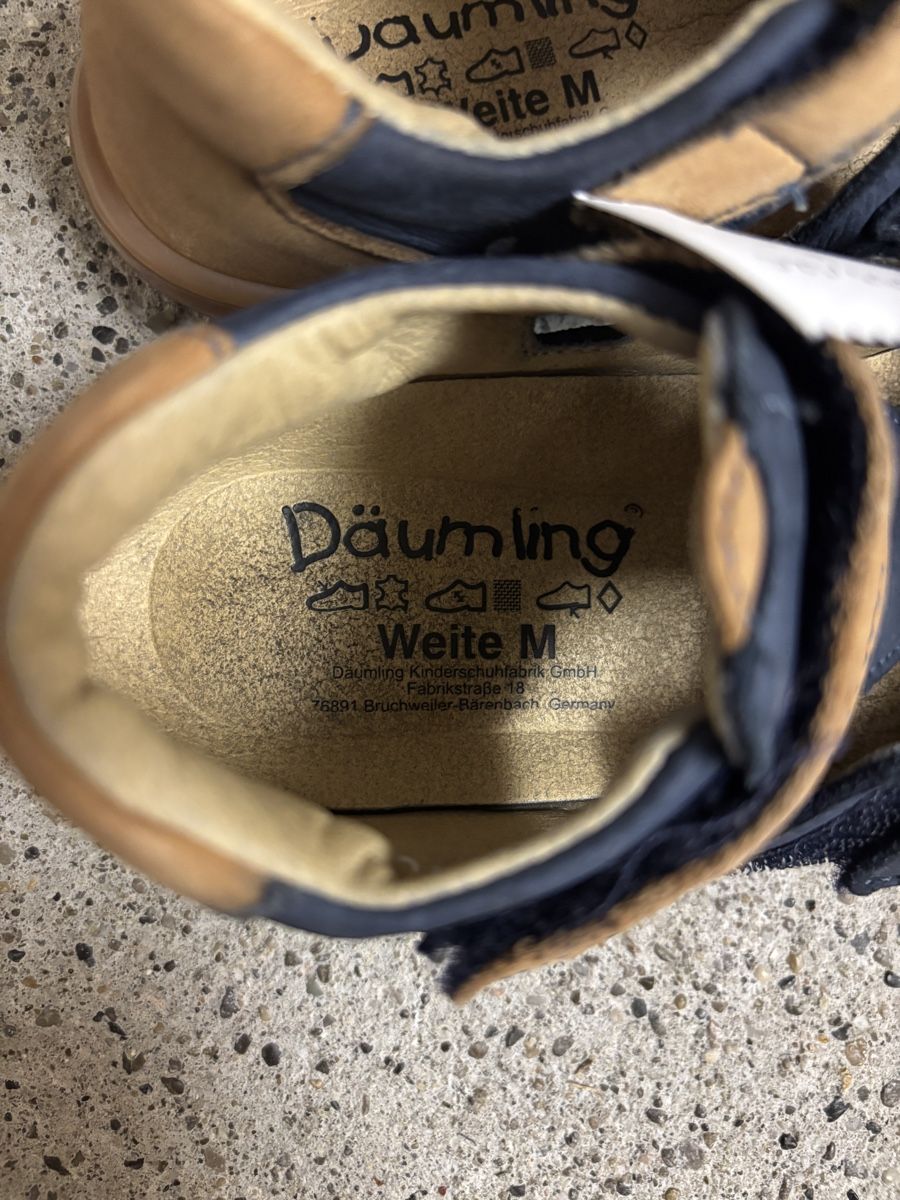 Scarpe per ragazzi: Kindersandalen Däumling, Grösse 24 – Usato da Büren an der Aare venduto da Nikito2001 5