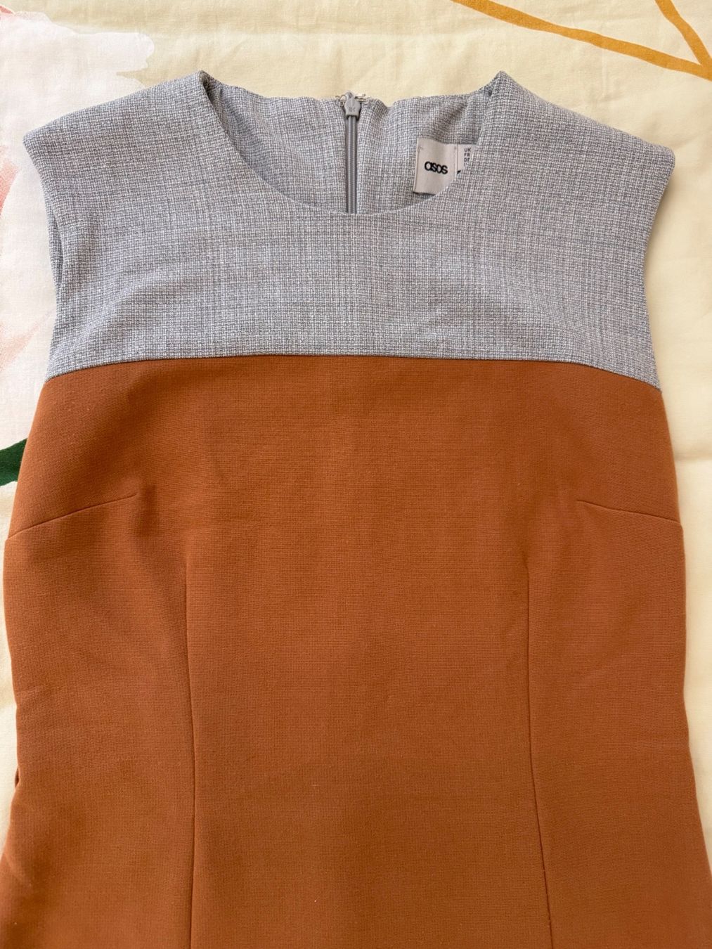 Asos Vestiti: Kleid Karamell ASOS – Usato da Zürich venduto da ThaliaL 3