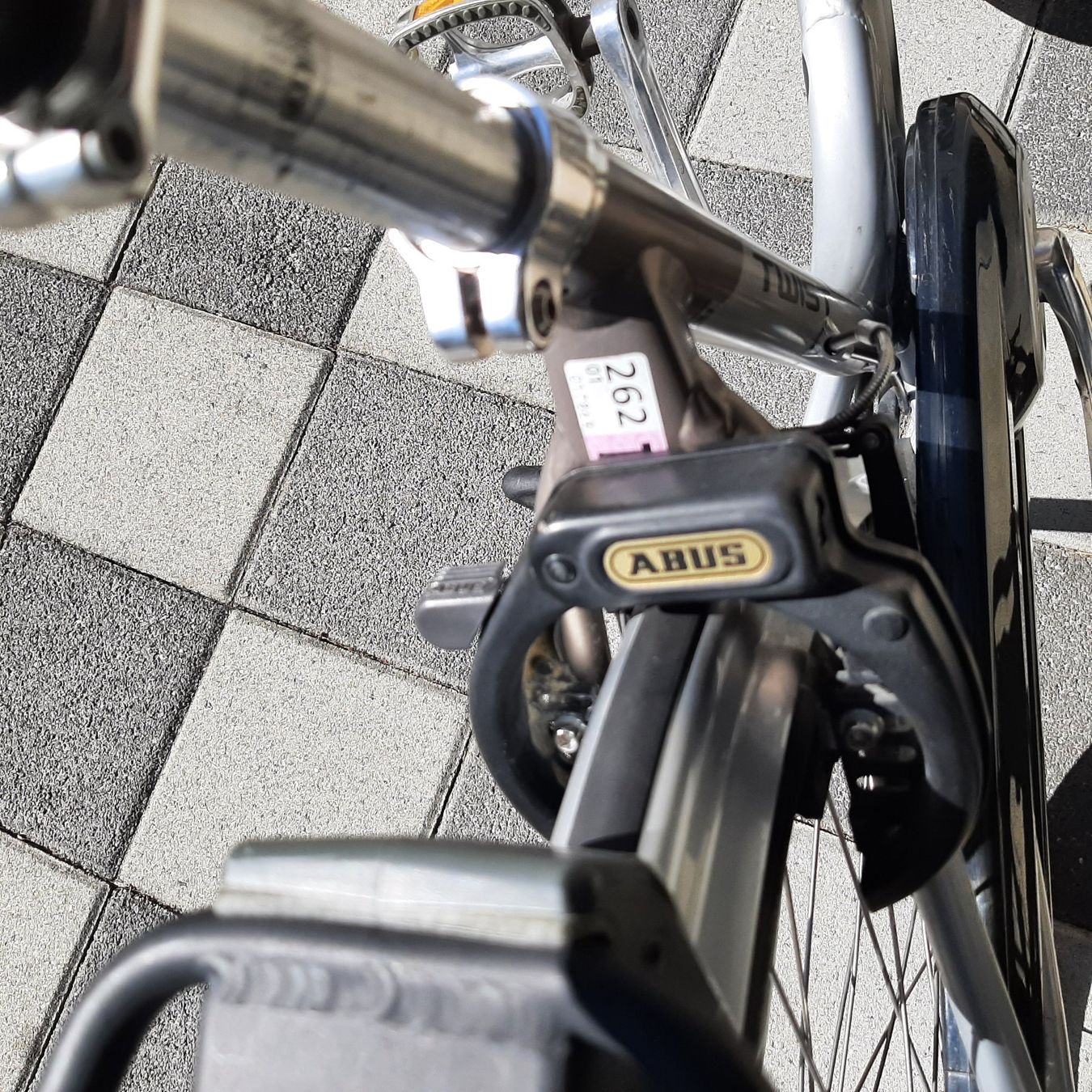Giant Velos: E-City Bike – Gebraucht aus Bellach von Mechlisser 6