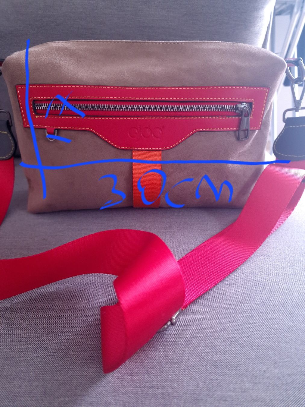 Taschen für Damen: New Crossbody Bag-Vegan material – Neu (gemäss Beschreibung) aus Zürich von yam_rct6 1