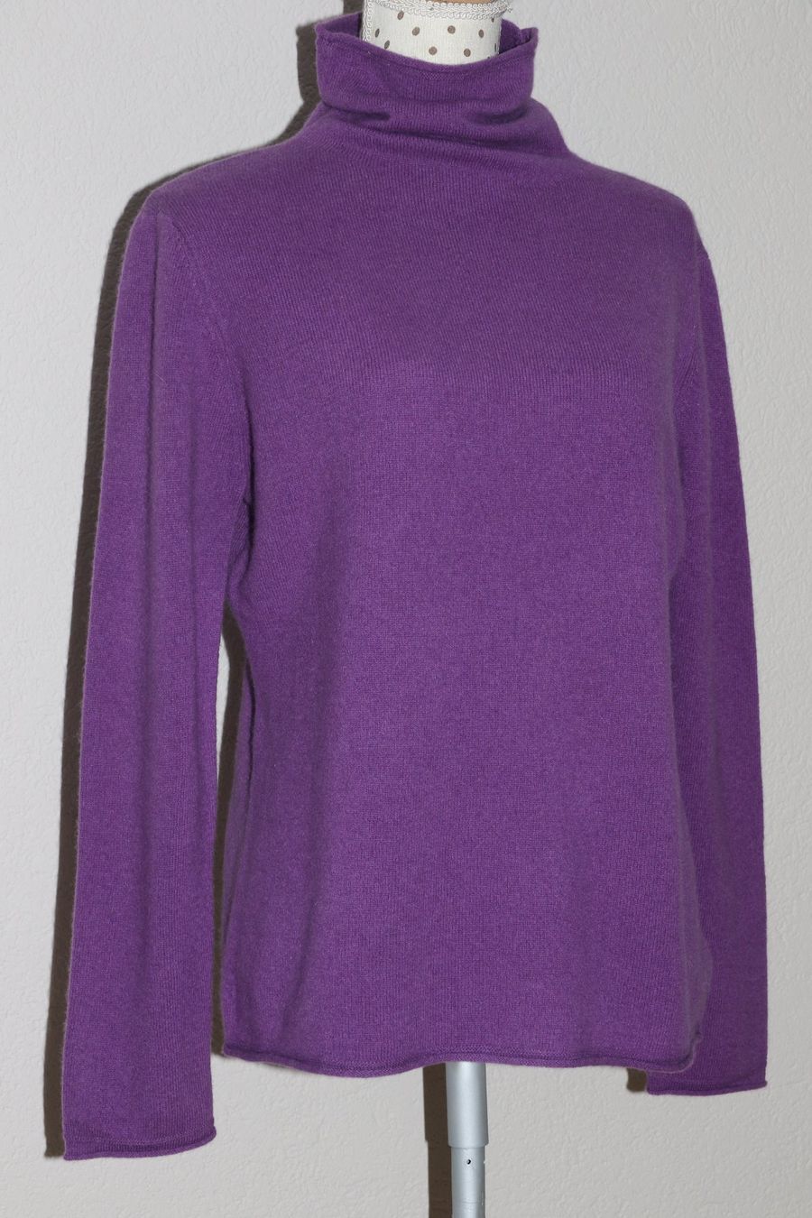 Maglioni & Felpe: Toller Pullover aus 100% Wolle Gr.M  neu – Nuovo (secondo la descrizione) da Oberwil-Lieli venduto da Svetlana28 1