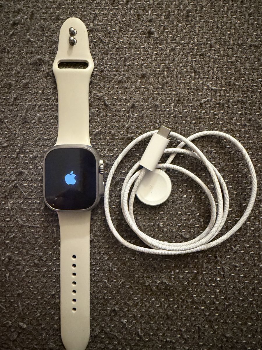 Apple Smartwatch: Apple Watch Ultra 3 – Nuovo (secondo la descrizione) da Wynau venduto da rem_5tpw 5