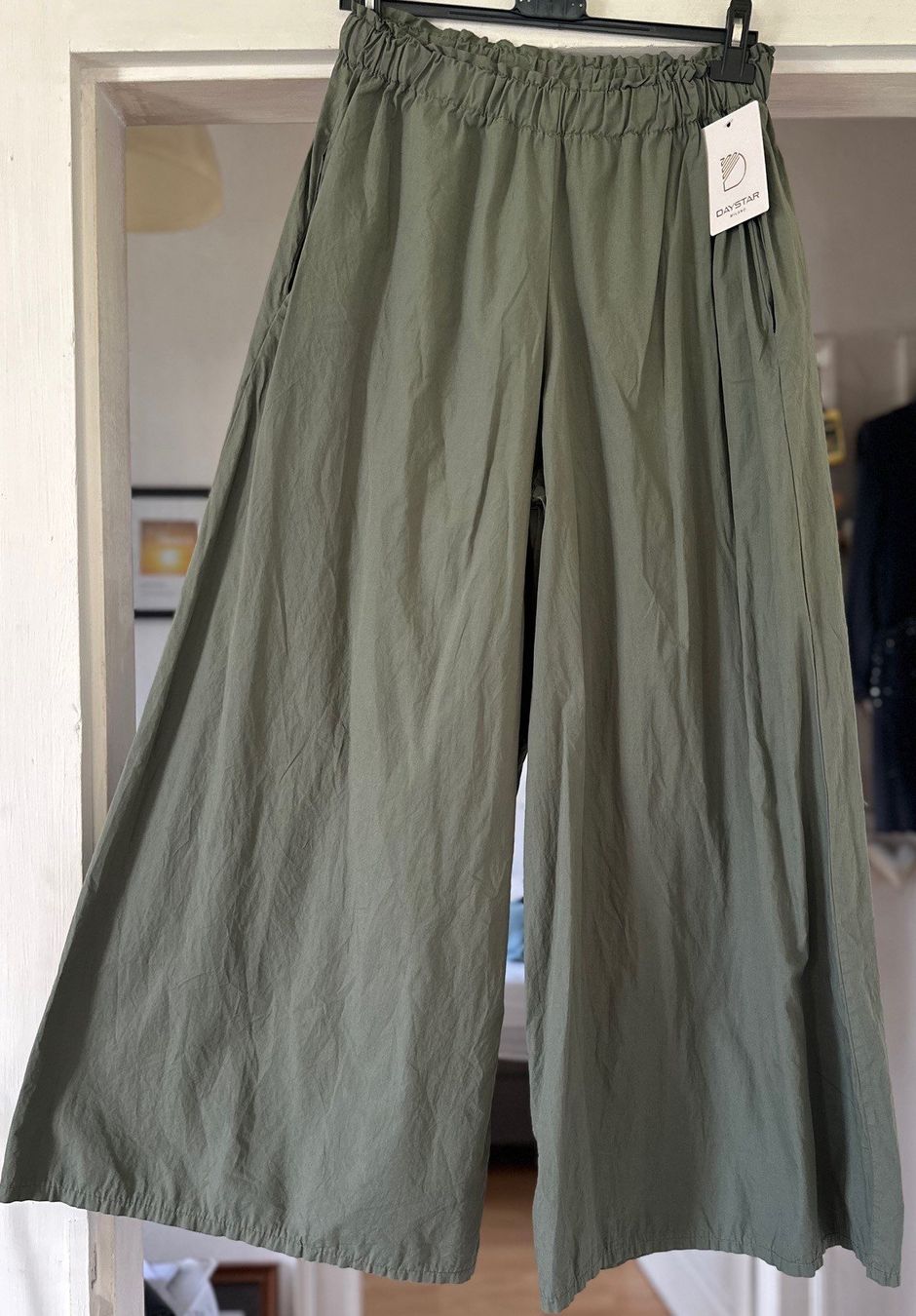 Pantaloni: PANTALONS EN COTON! M – Nuovo e nell'imballaggio originale da Locarno venduto da NicoNion 1