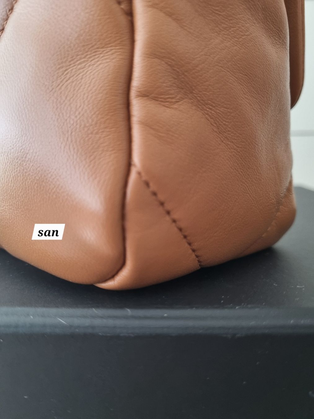 Chanel Borse da donna: Chanel 19 Small, Neu und unbenutzt – Nuovo e nell'imballaggio originale da Basel venduto da lioness71 6