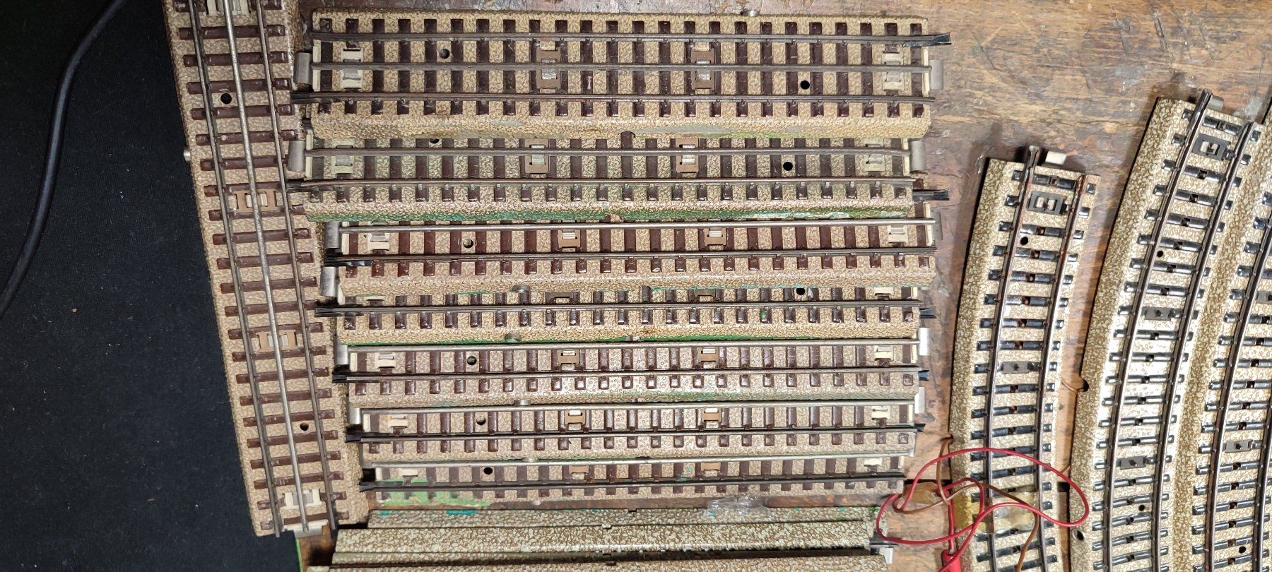 Modellini di ferrovie: 65  teiliges Zug Gleise Set – Usato da Gelterkinden venduto da MYSTOREFORYOU4460 1