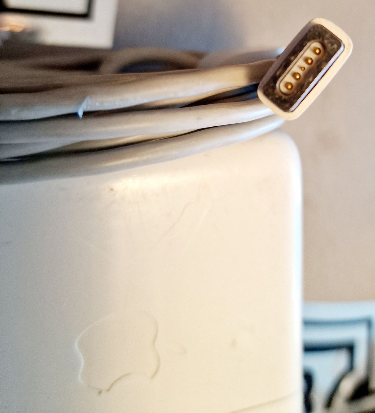 Apple Caricabatterie: Macbook ladegerät Typ siehe bild – Usato da wetzikon venduto da Bestedienste 1