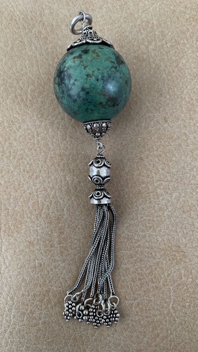 Pendentifs: Schmuck-Anhänger mit Silber – Neuf (Voir description) à Aathal-Seegräben par Sandmi11