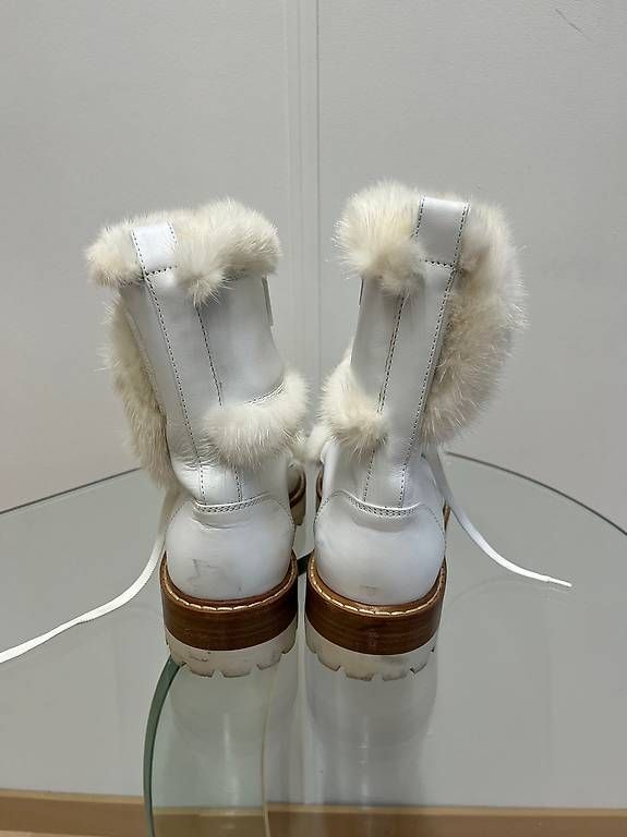Philipp Plein Scarpe da donna: Philipp Plein bottes cuir taille 38 – Usato da Les Acacias venduto da kim_2dxt 2