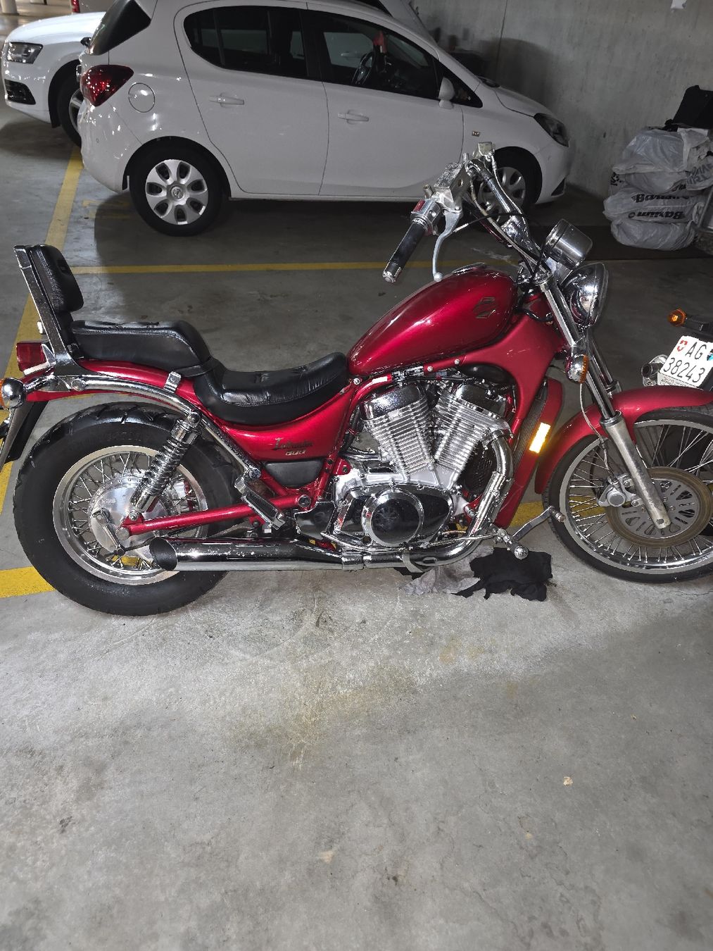 Suzuki Chopper: Suzuki VS 800 GLP  – Difettoso da Brugg AG venduto da Stupi01