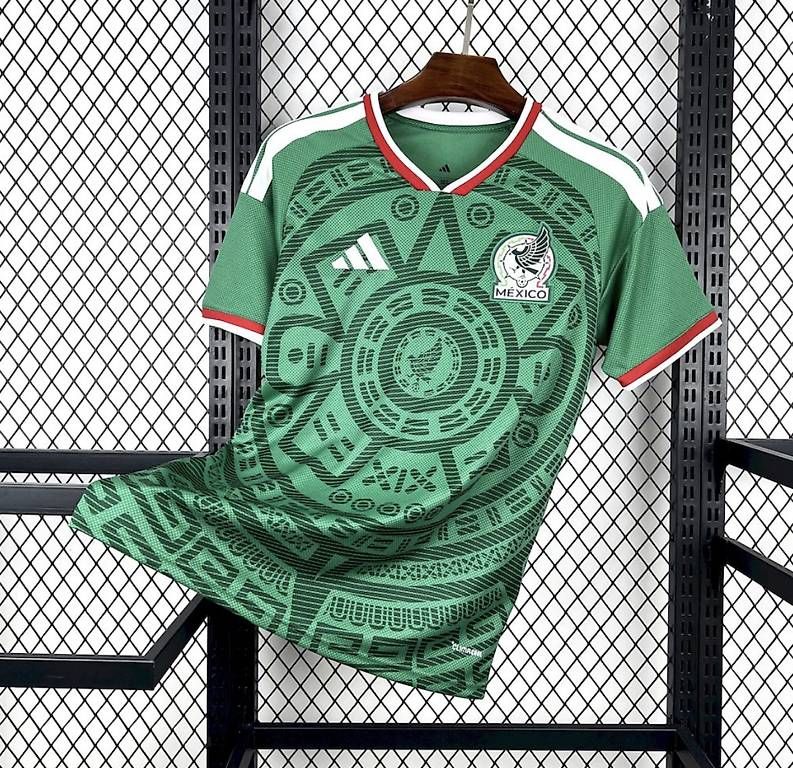 Leibchen & Hosen: Mexiko Trikot Neu – Gebraucht aus Biel/Bienne von Bolagol9