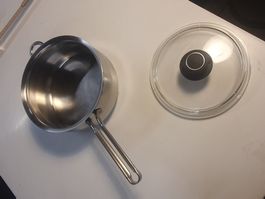 Kochpfanne 2 Griffig 21 cm mit Glasdeckel