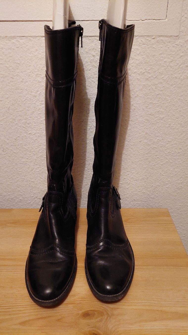 Scarpe da donna: Stiefel, Leder, schwarz, Grösse 38 – Usato da Oberwil BL venduto da Hunajakakku 4