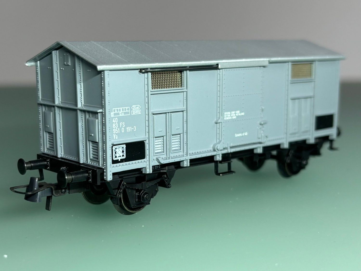 Märklin Modellini di ferrovie: FS  Va mit Spitzdach "Bauzug-Wagen" MÄRKLIN – Usato da SION venduto da Pef12 6