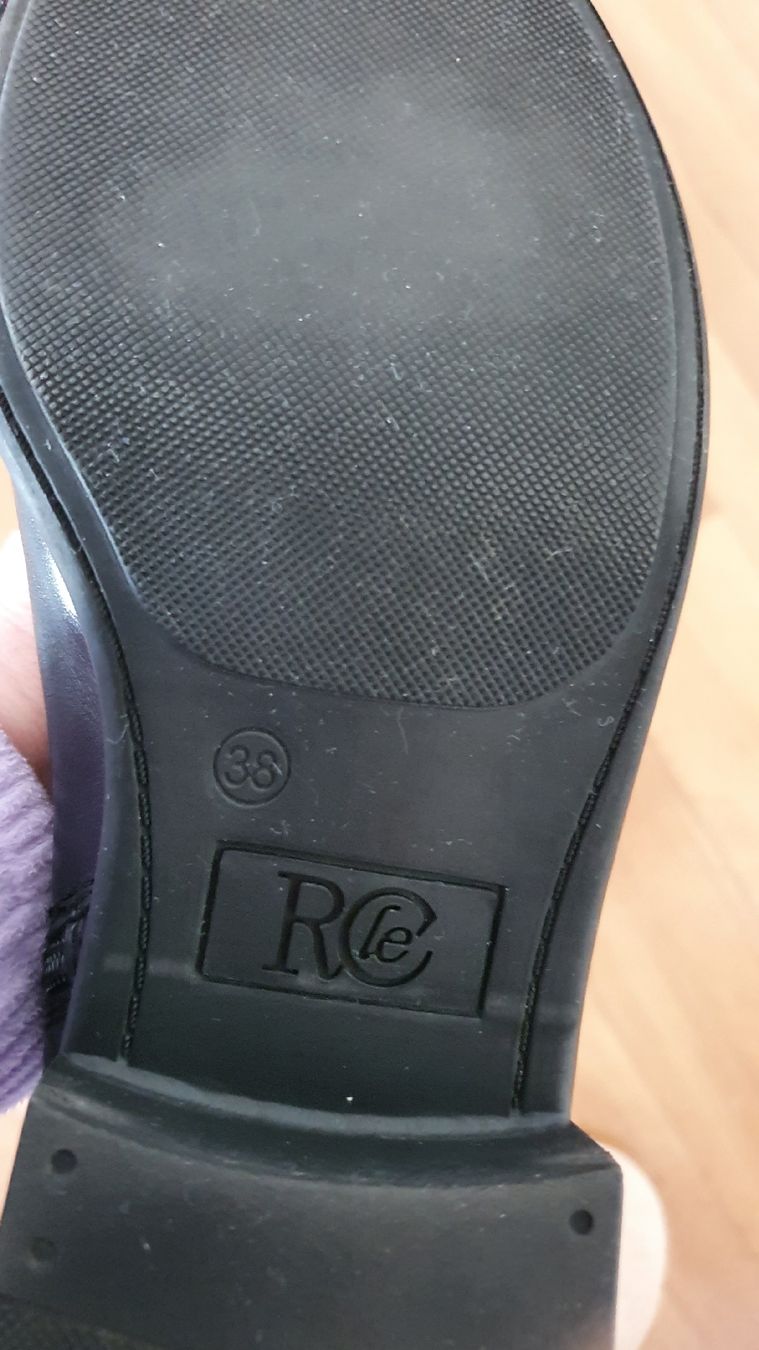 Damenschuhe: Damen Schwarze Schuhe – Gebraucht aus Basel von and_xs78 3