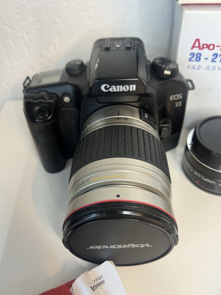 Canon Fotocamera: Canon EOS 33 argentique avec objectifs Voigtländer – Usato da Ipsach venduto da Worrior23 8