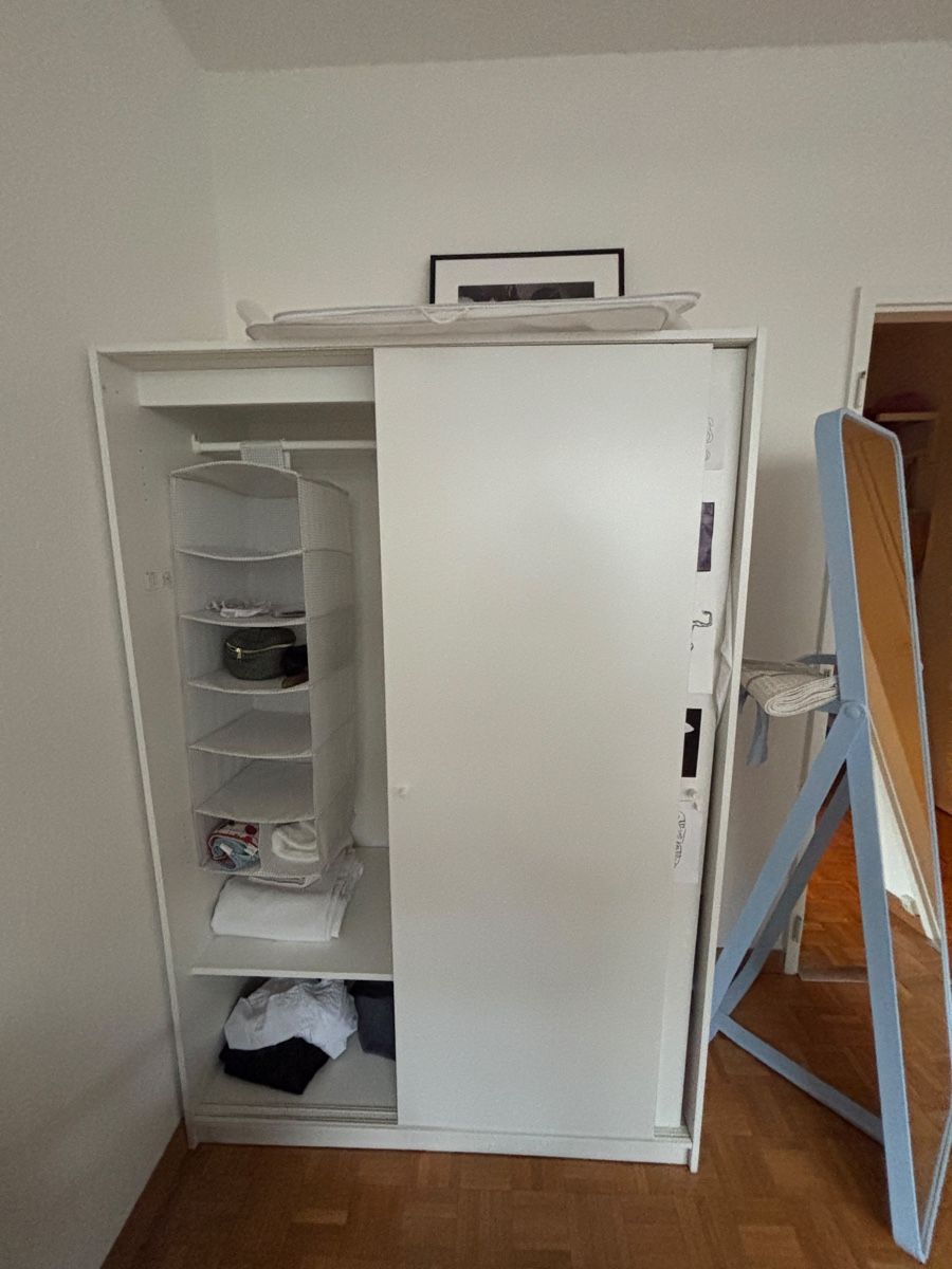 Ikea Guardaroba: Petite armoire blanche – Usato da Genève venduto da jbo_7wnz 2