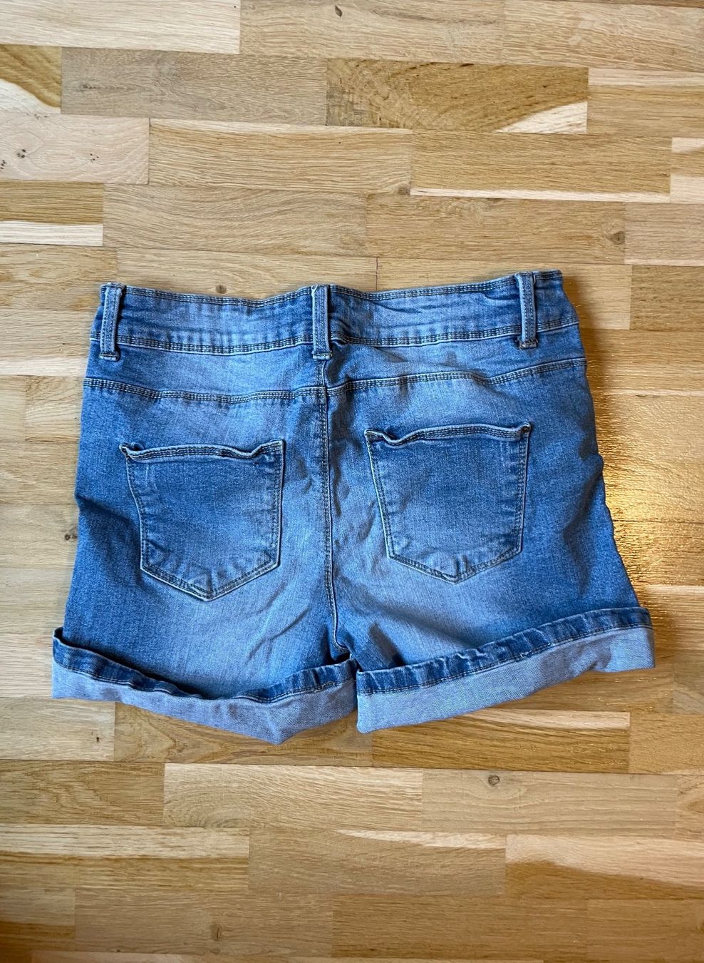 Only Jeans: Only Jeansshorts – Usato da Zürich venduto da stemiche 1