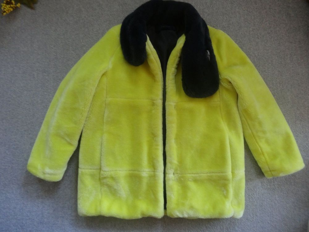 zara pelzjacke damen