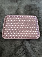 Serviertablett lila mit Punkten