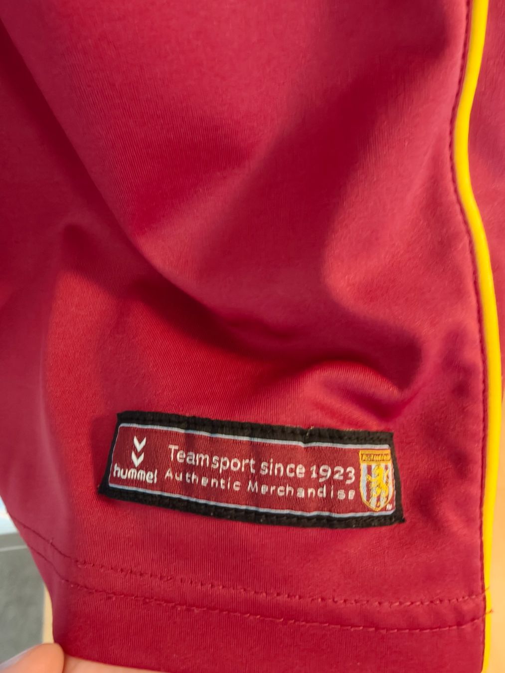 Hummel Leibchen & Hosen: Aston Villa Home 04/05 Hummel L – Gebraucht aus Konolfingen von Spoera 4
