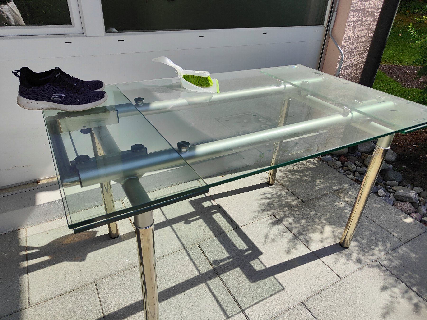 Tische: Moderner Gartentisch Glas & Chrom ausziehbar – Gebraucht aus Tobel von trullalatrullala 1