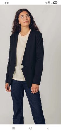 Schwarzer Blazer Gr. 36 SKFK Organic Cotton 