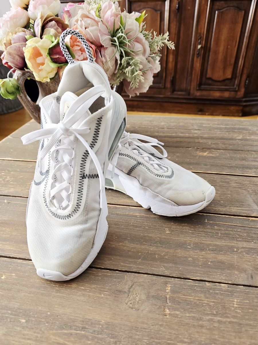 Nike Scarpe da uomo: Nike Schuhe Größe 36,6 – Usato da Dübendorf venduto da rogioo 2