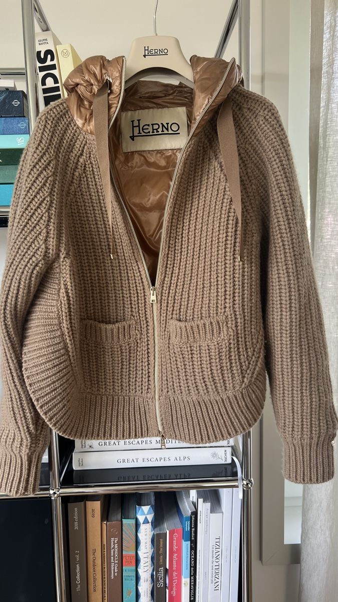 Maglioni & Felpe: Herno Kurzjacke im Cape-Stil – Nuovo (secondo la descrizione) da Küsnacht venduto da cri_ngg5 1