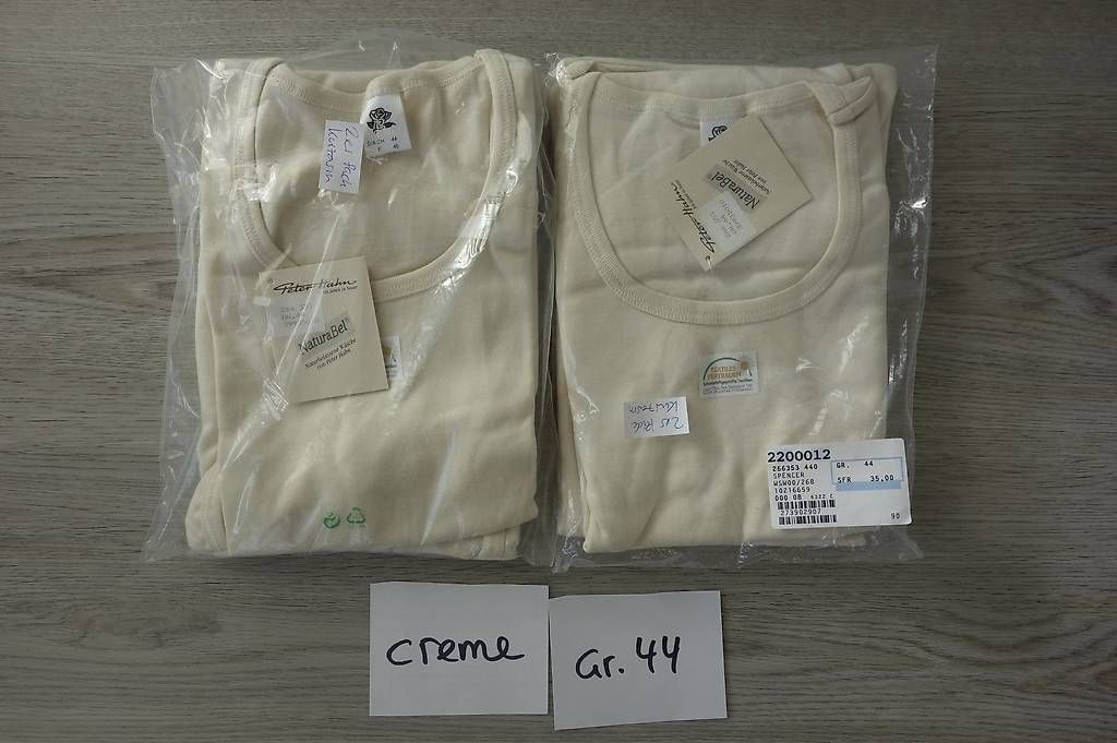 Altra biancheria intima: Damen-Unterhemden Kurzarm NEU – Usato da Winterthur venduto da RPeter