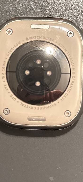 Smartwatch: Apple Watch Ultra 49mm, Titanium – Usato da Tramelan venduto da Lukimdr 2