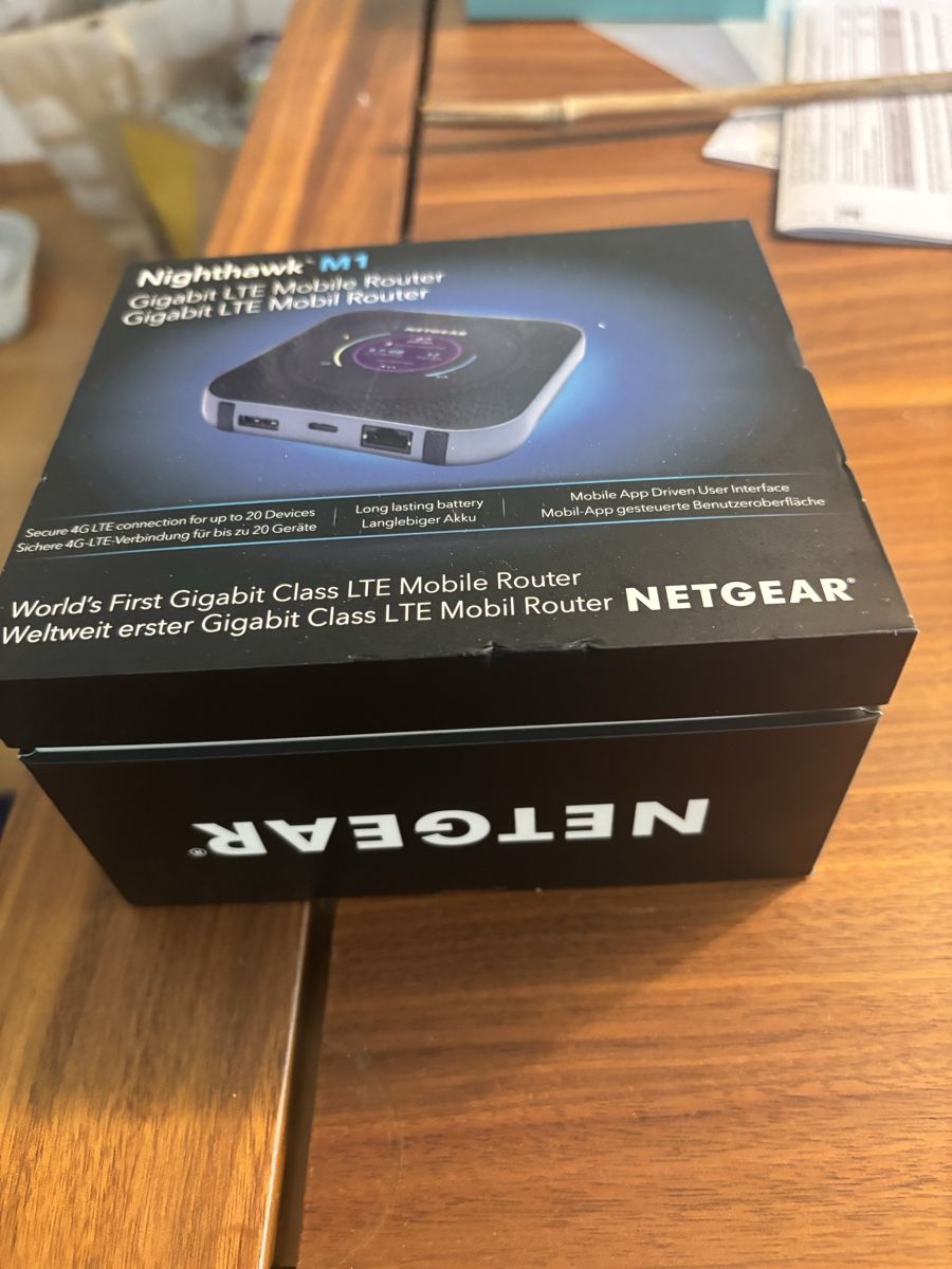 Netgear Modems & Routeurs: Netgear Nighthawk M1 WLAN Router – Neuf avec emballage d'origine à Dübendorf par mulasuva01