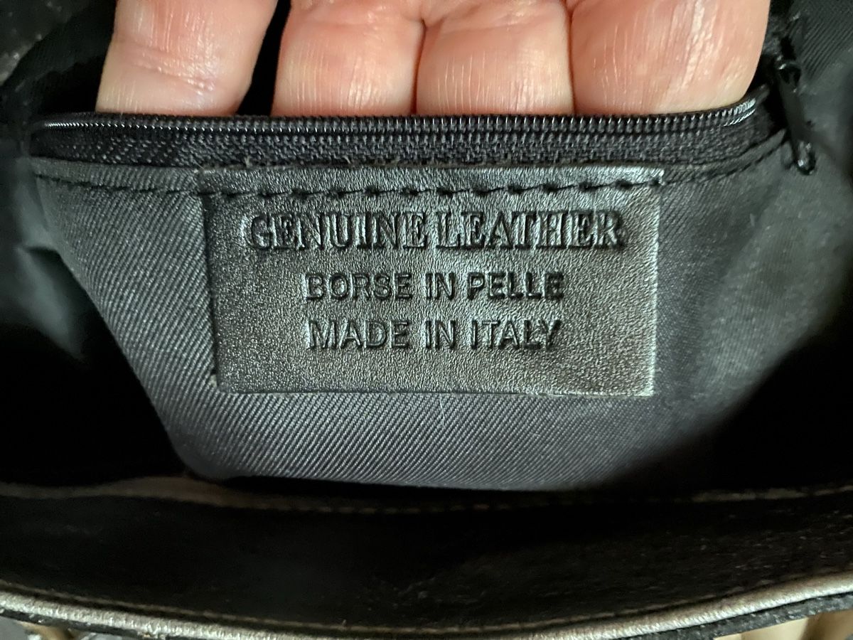Borse da donna: Sac cabas en cuir doré – Usato da Geneve venduto da Monthoux13 3