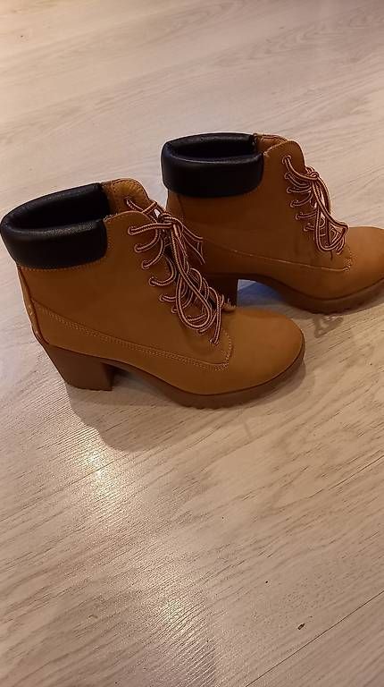 Damenschuhe: Stiefeletten  – Gebraucht aus Nenzlingen von Cateweazle 1