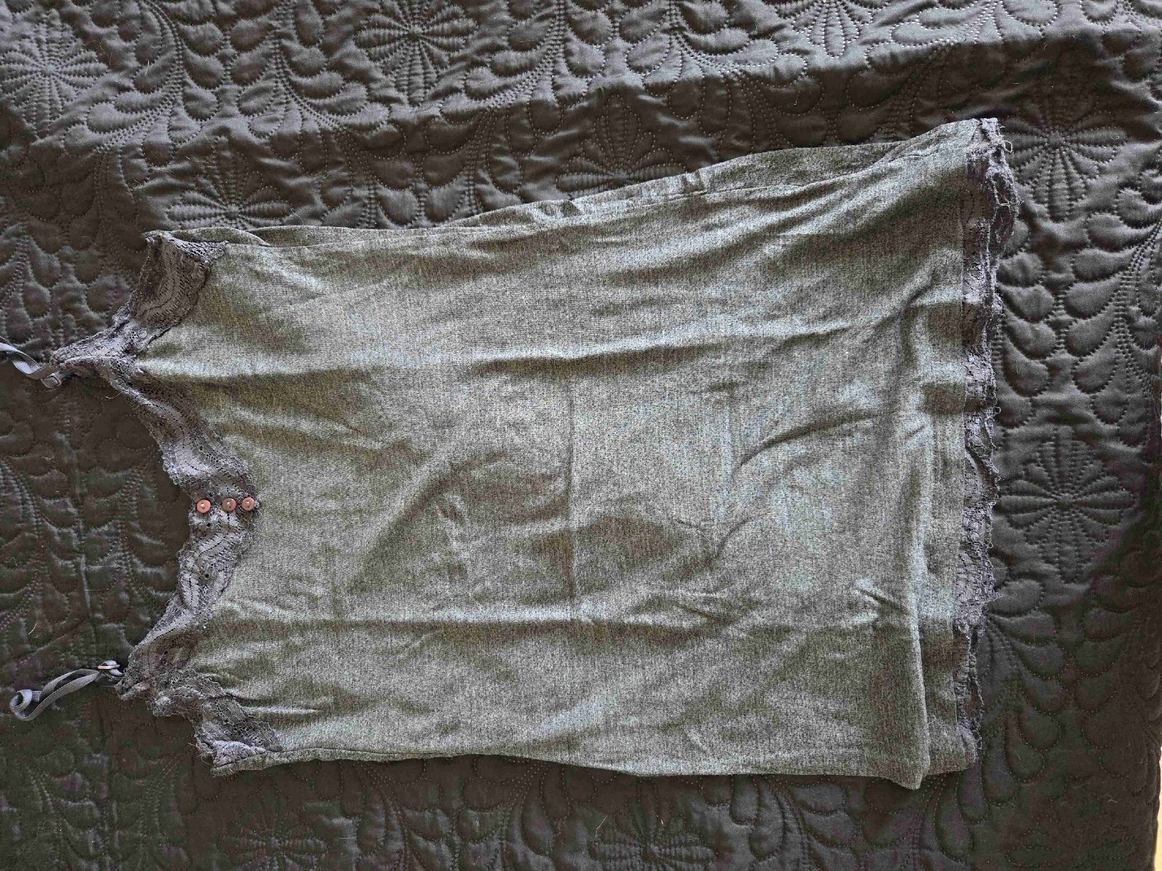 Lots de vêtements: div. Oberteile Grösse S – D'occasion à Lostorf par _Venus_