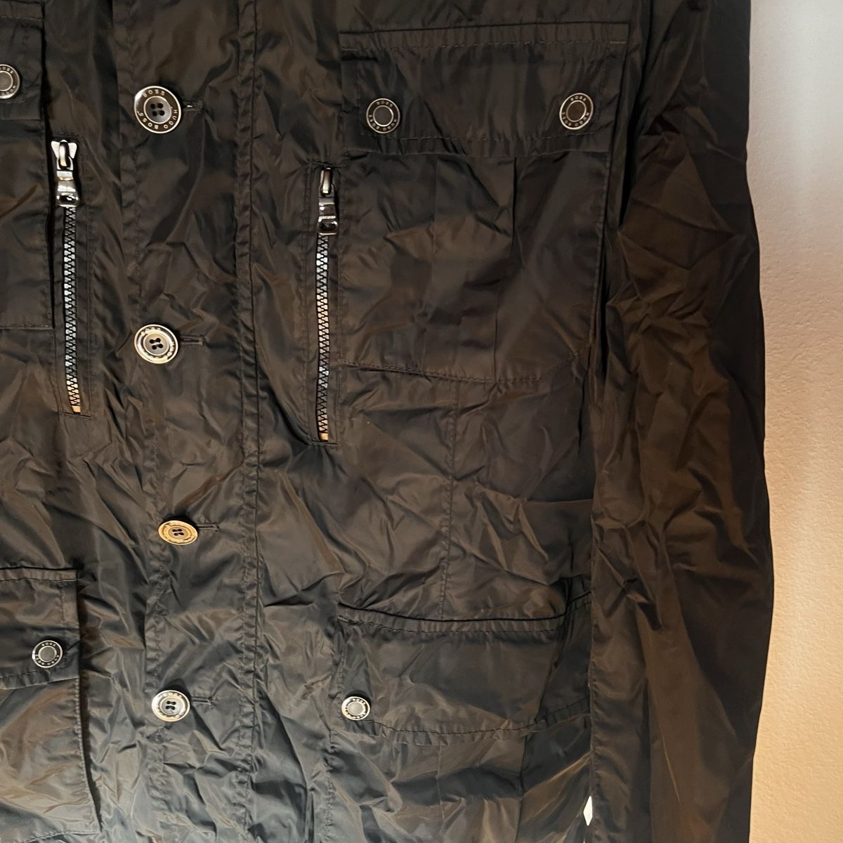 Hugo Boss Giacche: Hugo Boss Windbreaker – Usato da Diepflingen venduto da ldvintagestreetwear 4