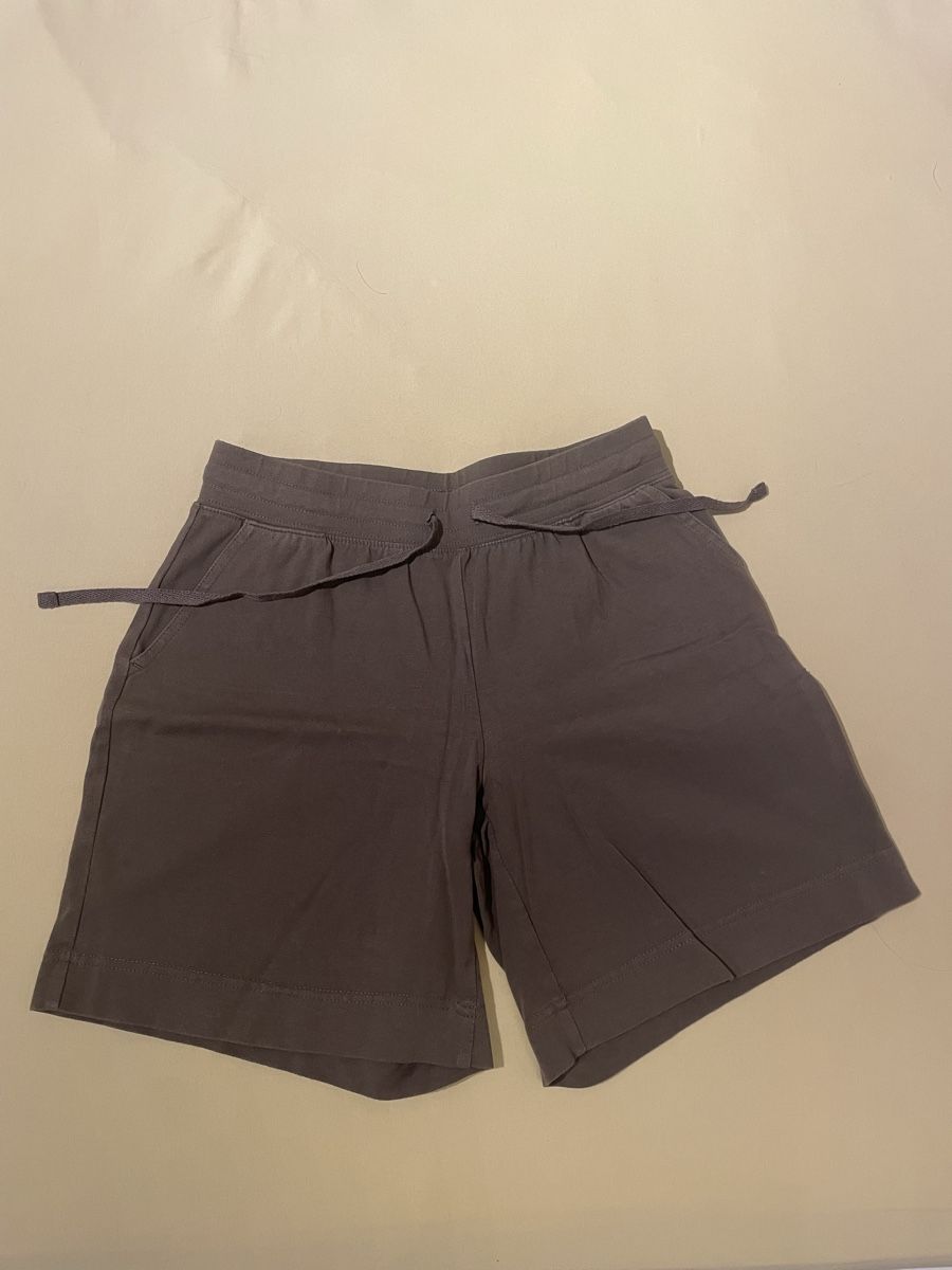 Pantaloni: Shorts, S size, brown, great condition  – Usato da Zürich venduto da sezamki