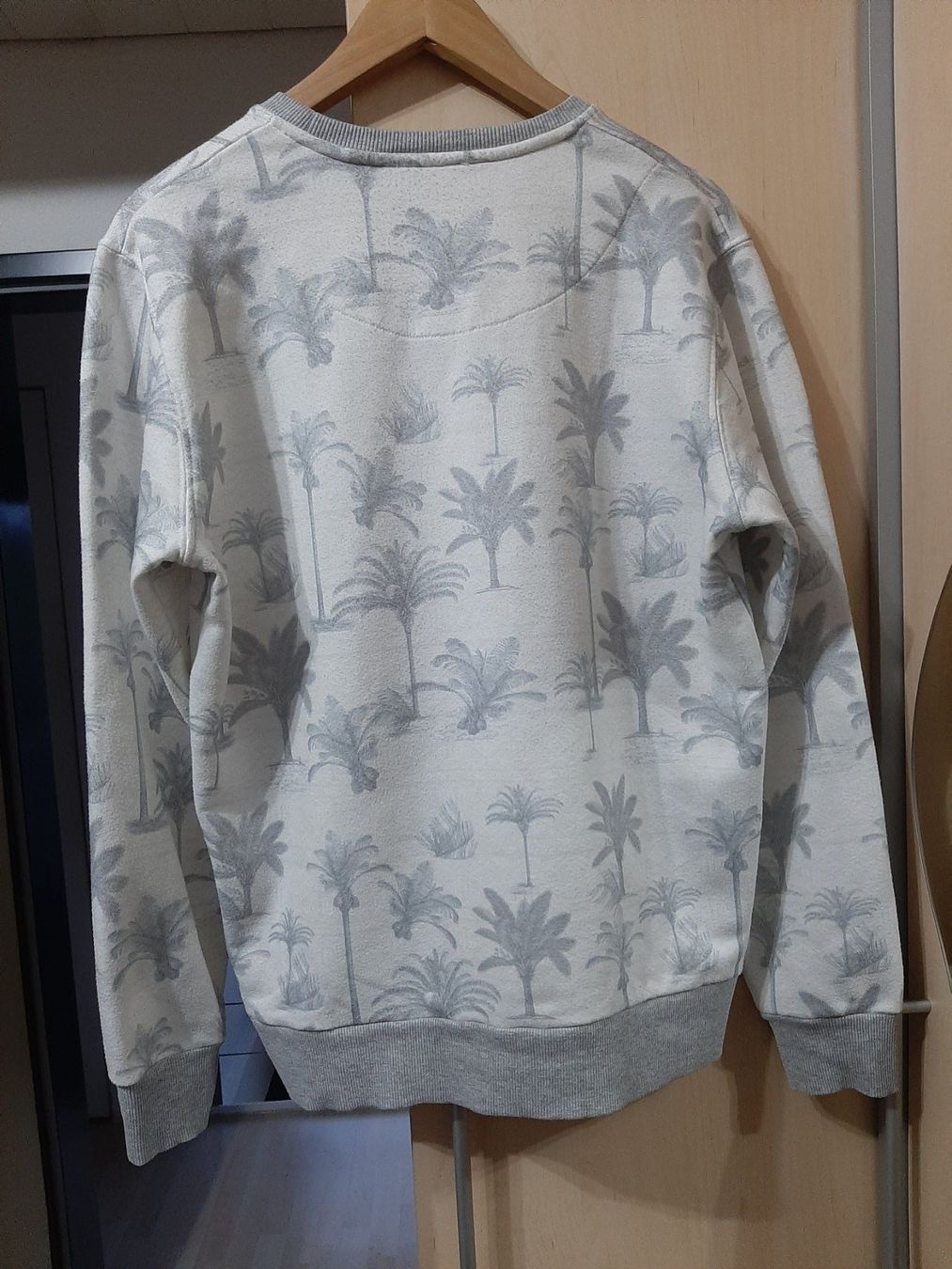 Maglioni & Felpe: Pullover M – Usato da Courtételle venduto da joe_x9vm 1