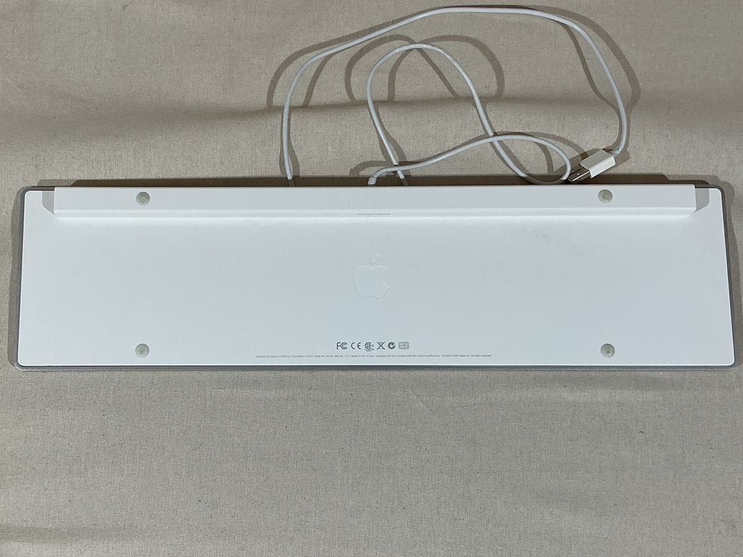Apple Tastaturen: TASTATUR APPLE – Gebraucht aus Richterswil von Restwert_Richterswil 3