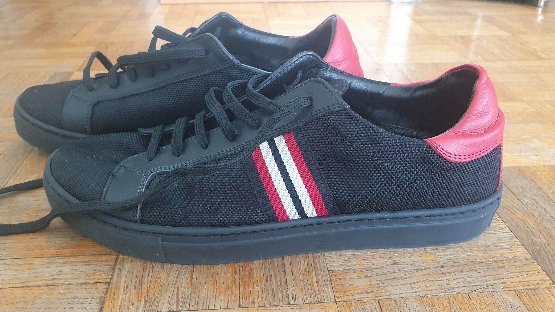 Herrenschuhe: ANTONY MORATO Sneaker, Schwarz/Rot, Gr. 42 – Gebraucht aus Zürich von Kadija6 1