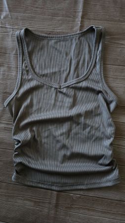 ​😍 Ripp-Tanktop mit Raffung - M - Earth Tones Basic