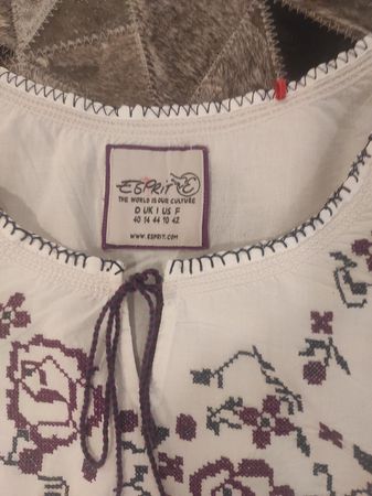 Neuwertige, sommerliche Bluse von Esprit ,gr 38-40.