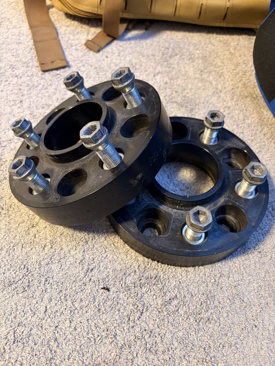 Toutes les pièces auto: Distanzscheiben 5x120 30mm – D'occasion à Aarau par faetz5000