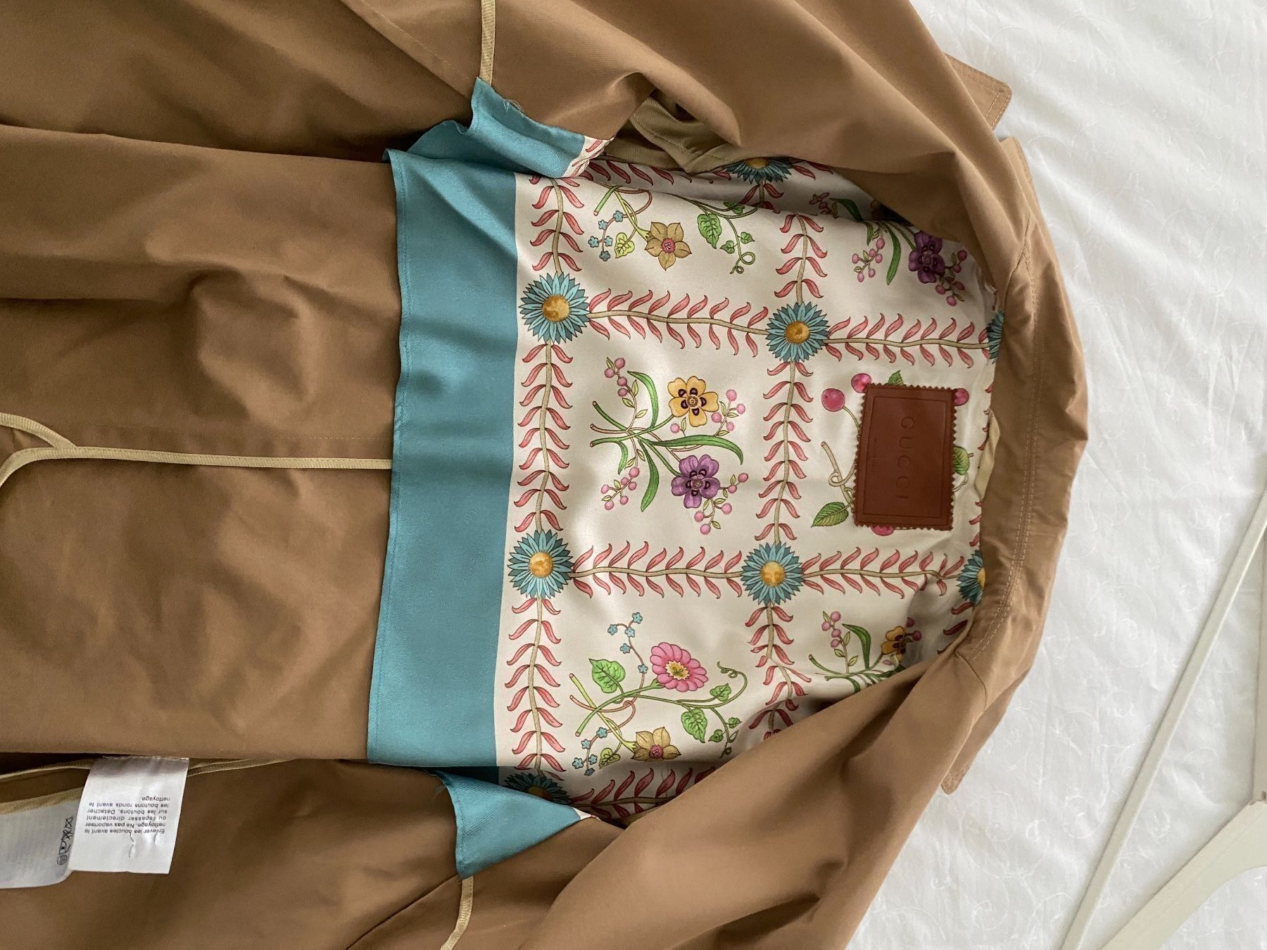 Gucci Cappotti: Gucci Trenchcoat Original – Usato da Ottikon venduto da Toca0 5