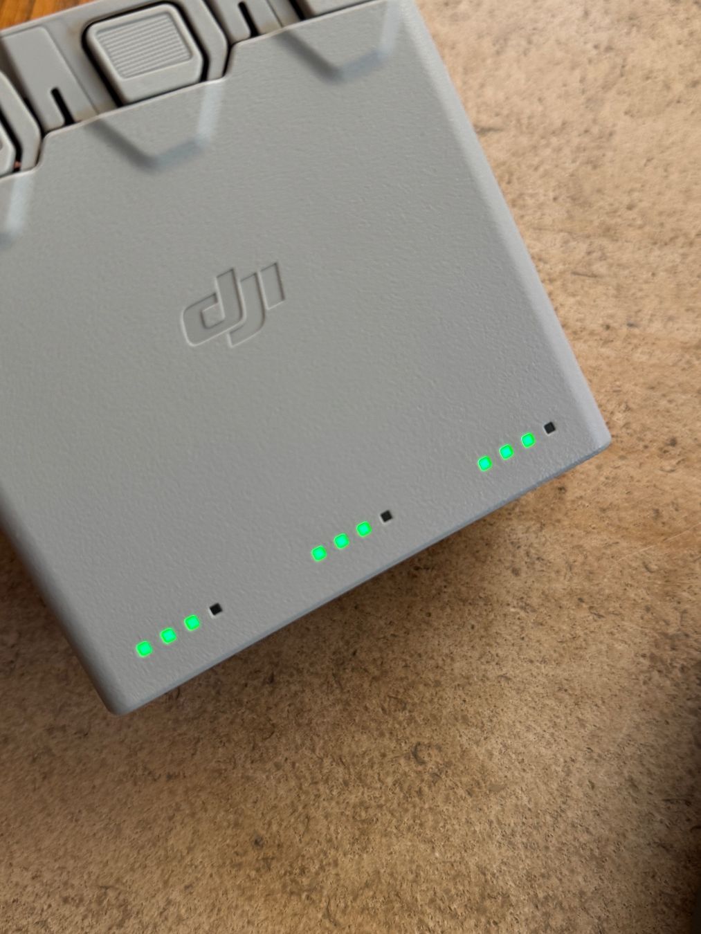 DJI RC Modellbau: Dji mini 4 pro – Gebraucht aus Le Locle von m.bigjohn 3