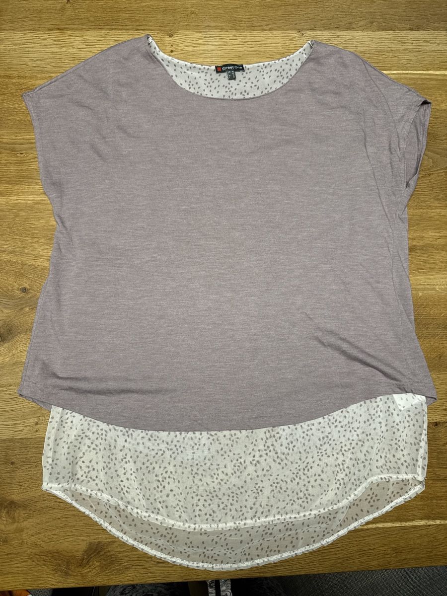 T-shirt: T-Shirt Bluse Gr. 40 – Usato da Rohr b. Olten venduto da -FaLu-
