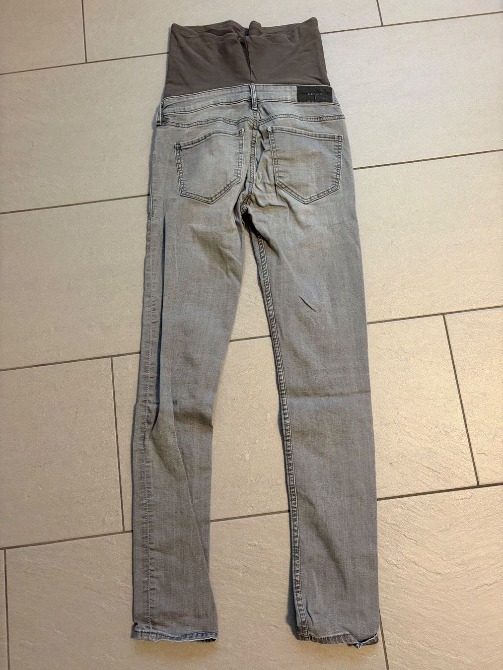 Hosen: Jeans Umstandsmode S – Gebraucht aus Muhen von melonut04 1