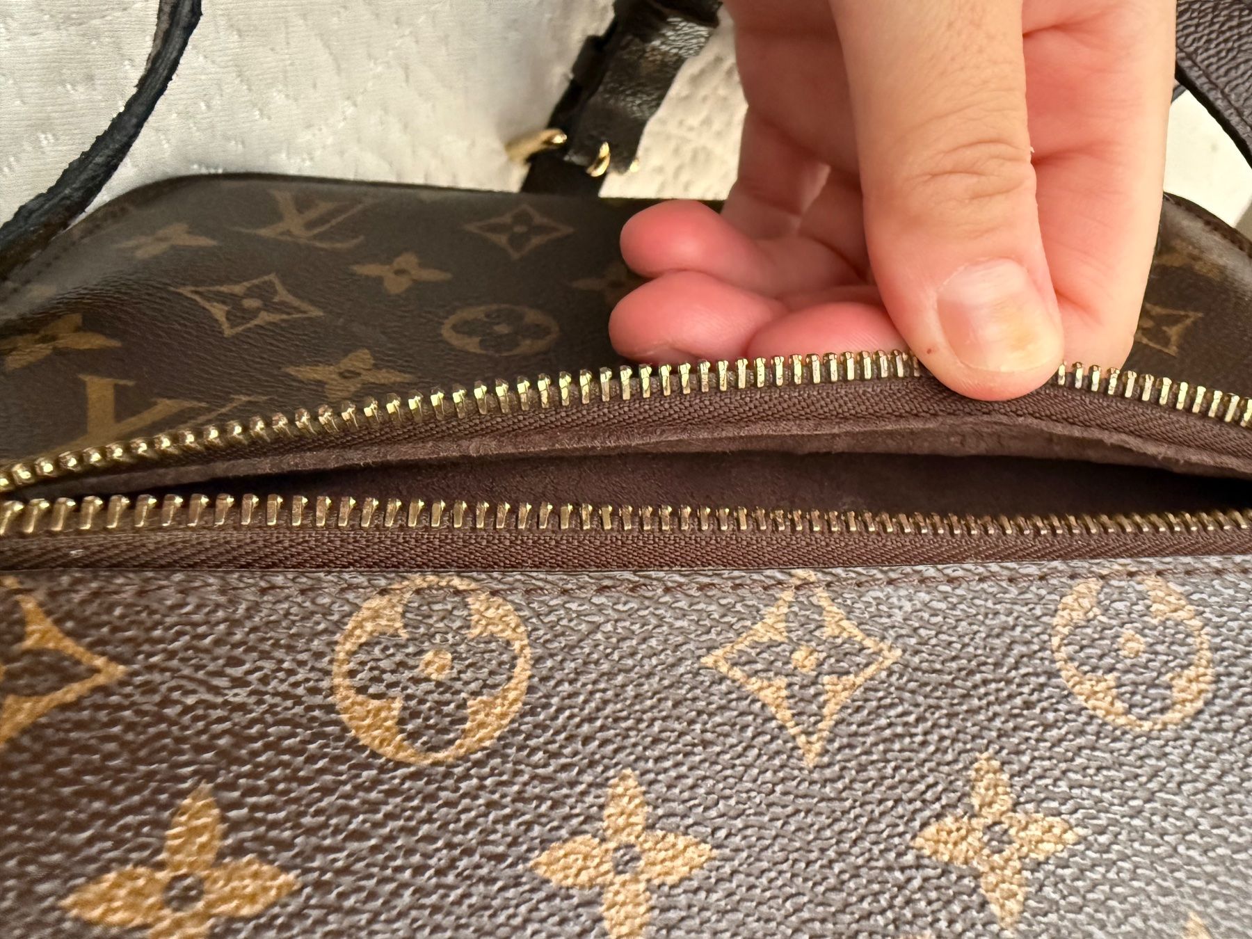 Louis Vuitton Borse da donna: Louis Vuitton Tasche Pochette Métis – Usato da steinen venduto da Nayabloom84 4