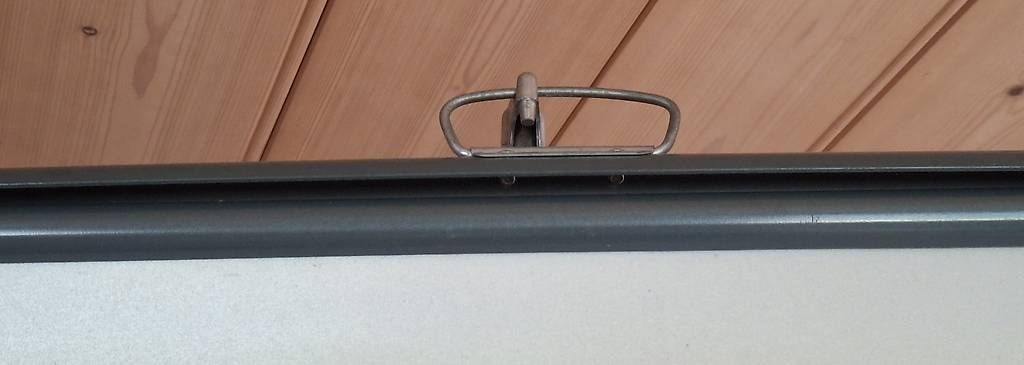 Schermi: Da-Lite Versatol Projektionsleinwand mit Stativ – Usato da Rüti ZH venduto da Liliane_market 7