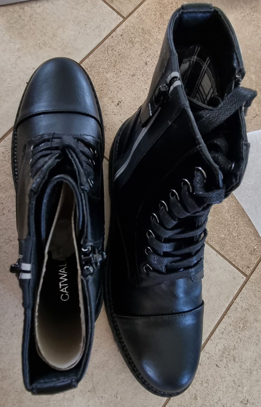 Damenschuhe: CATWALK Schuhe gr.39 – Gebraucht aus Grossdietwil von GNOM313 1