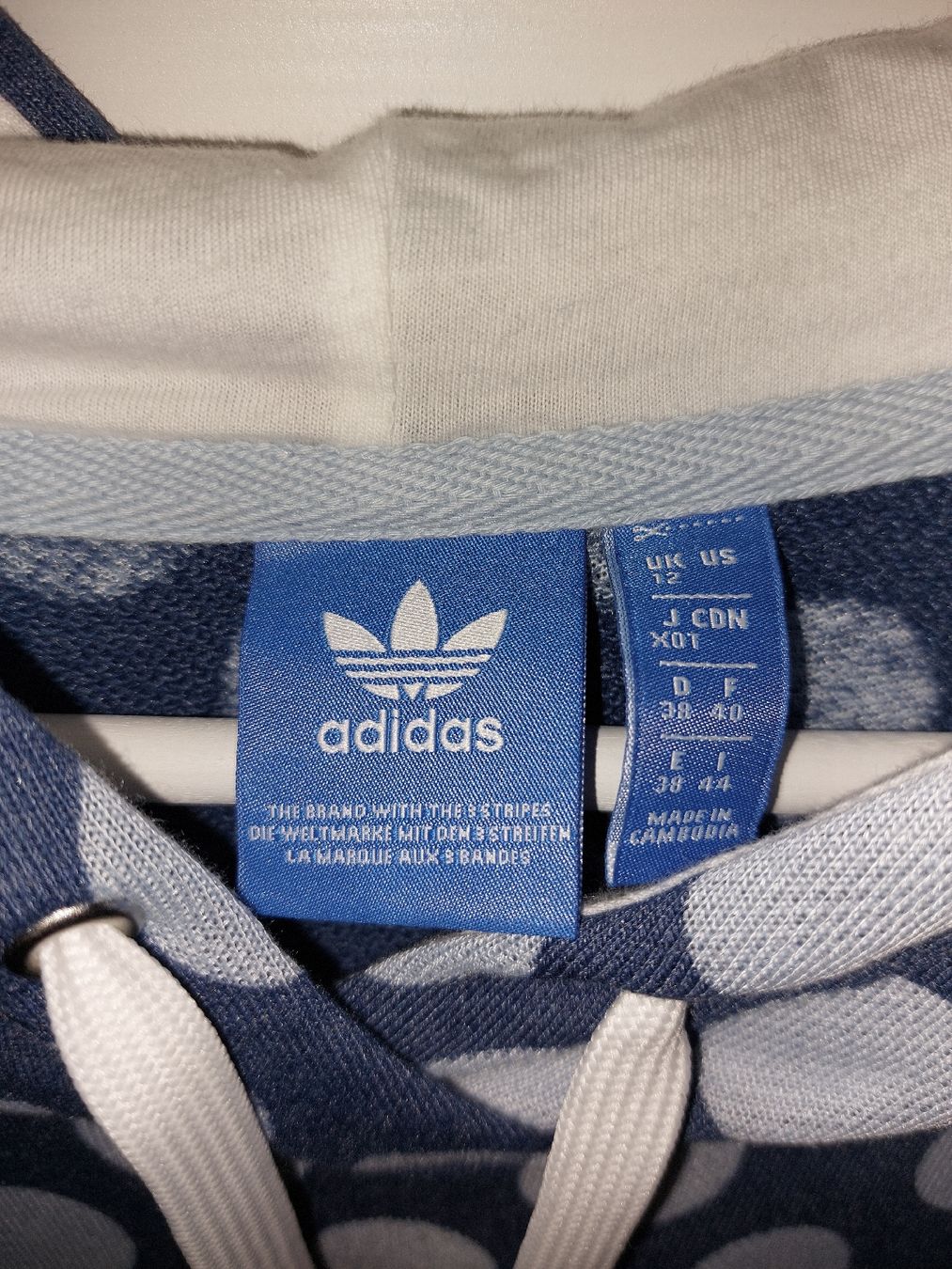 Adidas Maglioni & Felpe: Kapuzenpullover Adidas selten – Nuovo (secondo la descrizione) da Titterten venduto da fra_v27g 4